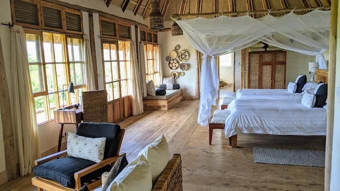 Luxury Safari Lodges in Uganda